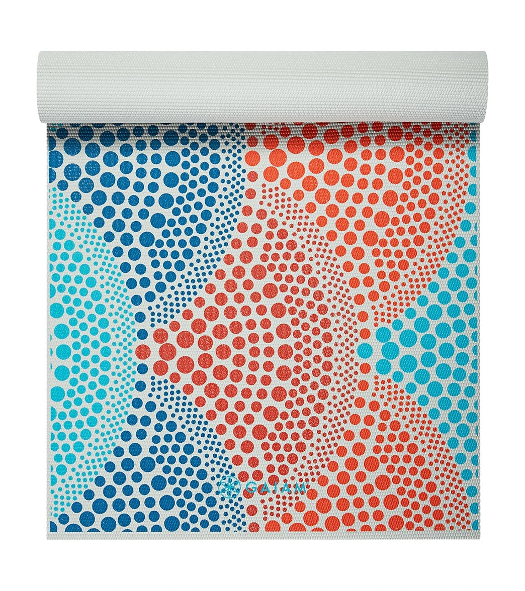 Gaiam 6mm Premium Yoga Mat - Image 2