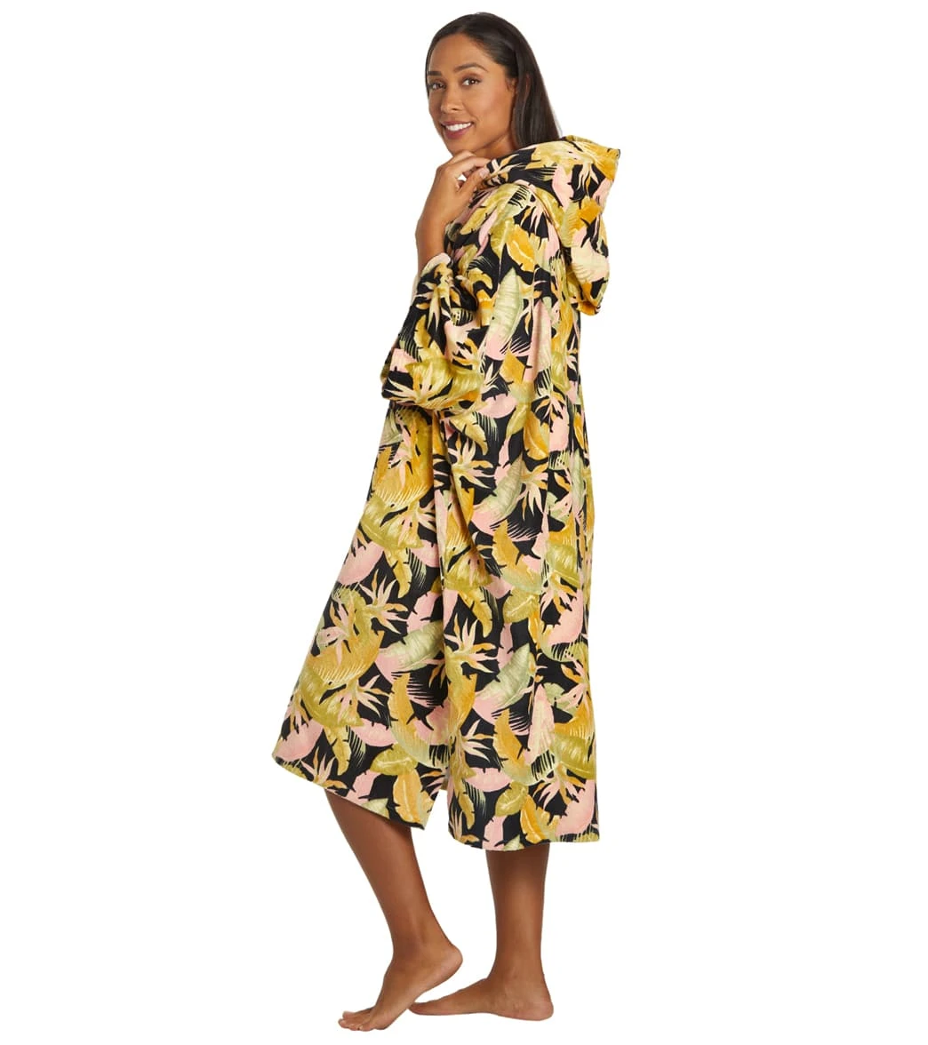 Billabong Women's Hooded Changing Poncho - Image 2