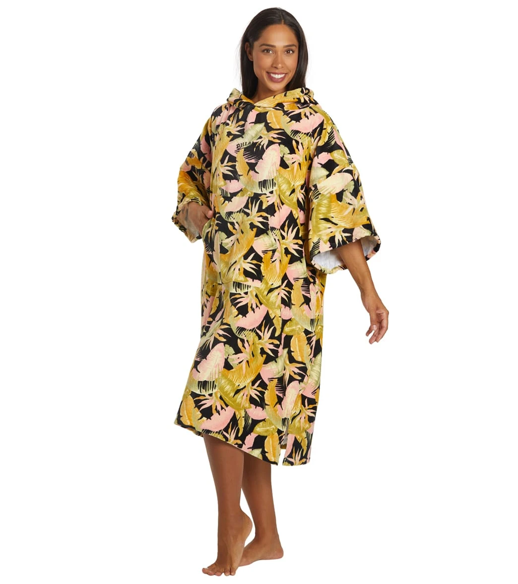 Billabong Women's Hooded Changing Poncho - Image 3