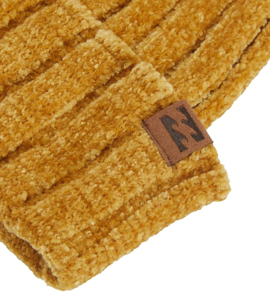 Billabong Warm Up Chenille Beanie - Image 2